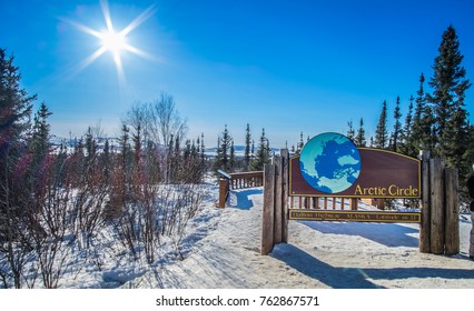 Arctic Circle Sign Along The Dalton Hwy, Alaska. Artic Circle Background