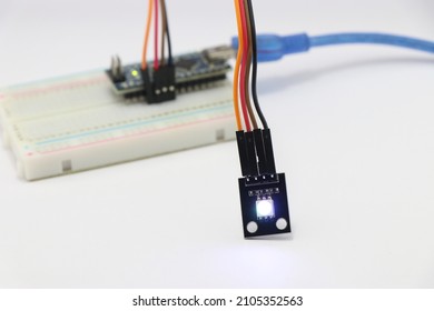 ARGB LED Module Connected To Breadboard Using Jumper Wires, Various Electronic Parts Combined To Make Amazing Science Projects