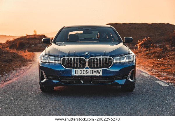 Arges, Romania\
- November 24 2020: BMW 5 Series 530e Plug-in Hybrid front view,\
grille, headlights and wheel\
details