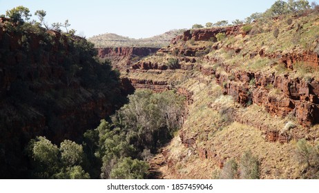 Arid Dry Red Rock Landscapes At Dales Gorge Within Karijini National Park In The Hamersley Range Of Western Australia.