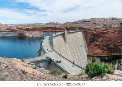 Arizona: Glen Canyon Dam. Page County