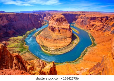 Arizona Horseshoe Bend meander of Colorado River in Glen Canyon