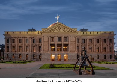 Arizona State Capitol In Phoenix At Dusk. 