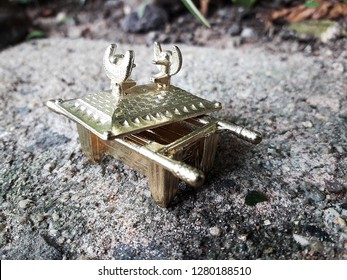 Ark Of The Covenant In Miniature