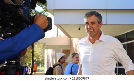 Arlington, Texas  USA - October 25, 2022:  Beto O'Rourke Is Interviewed By Reporters While At The University Of Texas At Arlington During A Vote With Beto Event. 