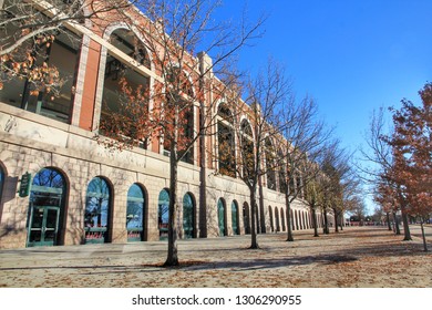 Arlington, Texas, USA-03 January 2017：Landscape Of Arlington In Winter With Blue Sky On A Sunny Day. Views From Globe Life Park In Arlington, Texas.