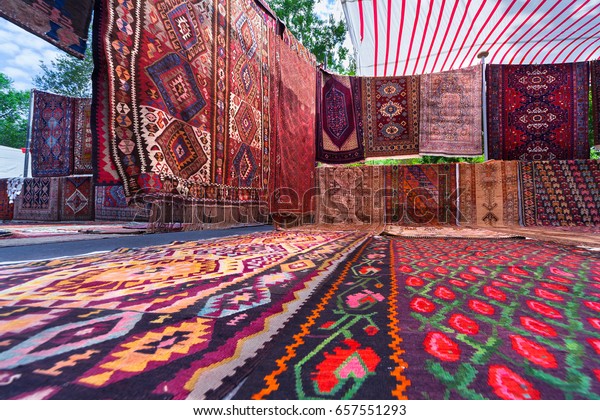 Armenian Traditional Carpets\
and Rugs