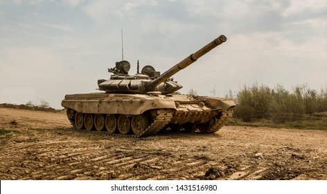 army vehicle tank at war 