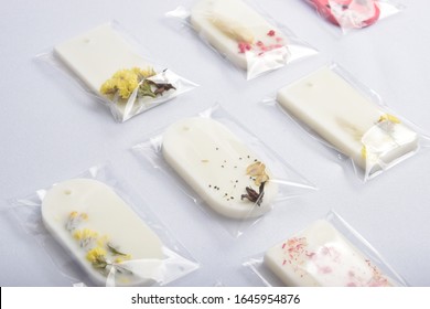 Aromatic
Soy Wax Sachet. Flavor