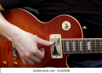 Arpeggio Strumming On A Gibson Les Paul