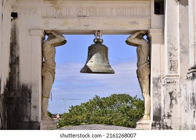 Arquitectura Catedral De León Nicaragua