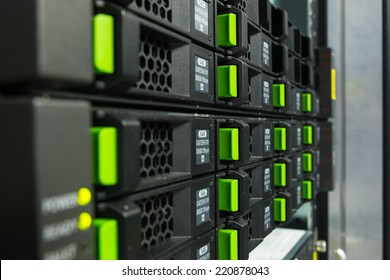 Array Disk Storage In Data Center