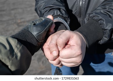 Arrest Criminal Police Officer Puts Handcuffs Stock Photo 1729831063 ...