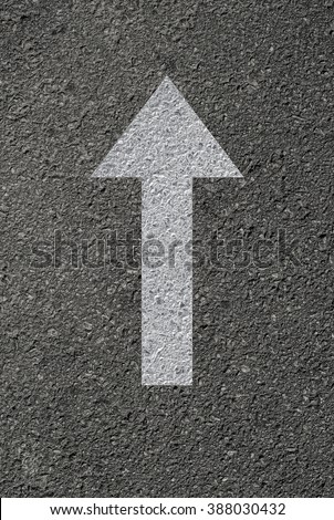 Arrow direction in asphault
