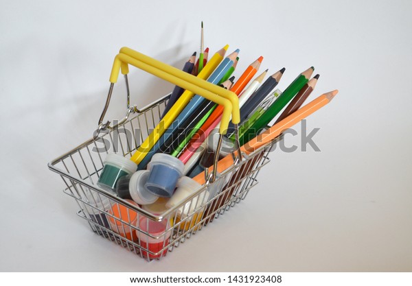 art and hobby supplies