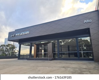 Artarmon, Sydney, NSW, Australia, Jun 17 2020: Closed Empty Showroom Of Korean Automotive Hyundai Dealership Showroom In North Shore Suburb Australia As Economy Crisis Hit Vehicle Car Sales