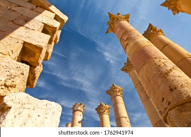 Artemis Or Diana Temple In Jerash Greco-Roman City Or Pompeii Of The East In Northern Jordan, The Middle East, Asia