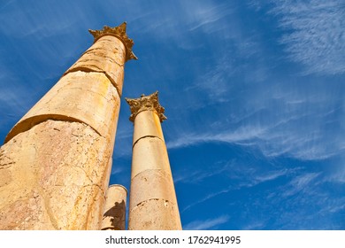 Artemis Or Diana Temple In Jerash Greco-Roman City Or Pompeii Of The East In Northern Jordan, The Middle East, Asia