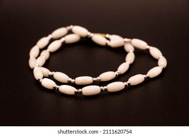 Artificial Pearl Necklace For Girls.