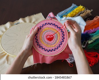 Artist Home Living Space Woman Leisure Hobby Hand Craft Embroidery Mandala Spiritual Mental Health Healing Mind Pattern Handmade Design Illustration Art Workshop Selective Focus