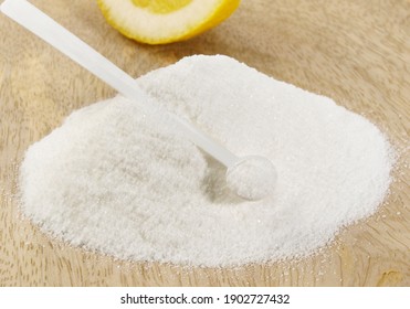 Ascorbic Powder With Small Spoon