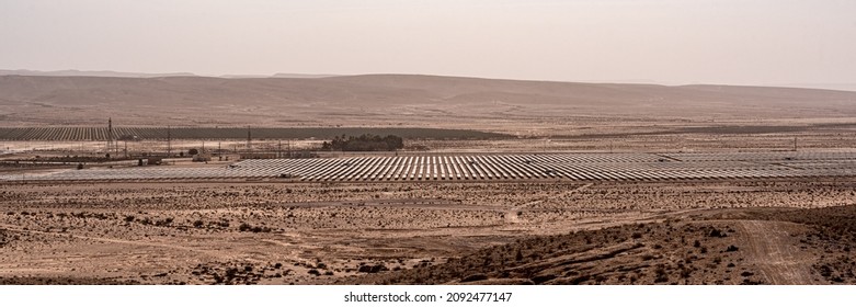 Ashalim Power Station Is The First Solar Thermal Or Concentrated Solar Power (CSP) Plant In Israel. The Solar Power Station Is Built In The Negev Desert South Of The City Of Beer Sheva,  Israel
