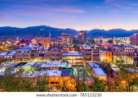 Asheville, North Carolina, USA downtown skyline.