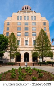 Asheville, North Carolina USA - May 5, 2022: Cityscape View Of The Classic Art Deco Architecture Of The Municipal Building In This Popular Small Town Destination In The Blue Ridge Mountains.