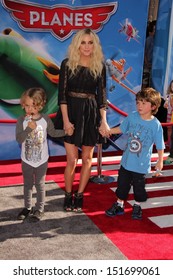 Ashlee Simpson And Kids At The World Premiere Of Disney's Planes, El Capitan, Hollywood, CA 08-05-13