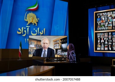 Ashraf 3, Albania, July 12, 2021 –– Maryam Rajavi, President-elect Of National Council Of Resistance Of Iran (NCRI), Listening To Senator Joseph Lieberman, On The Third Day Of The Free Iran World Summ