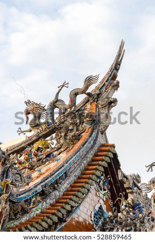 Similar – Foto Bild Figuren am Longshan Tempel in Taipeh