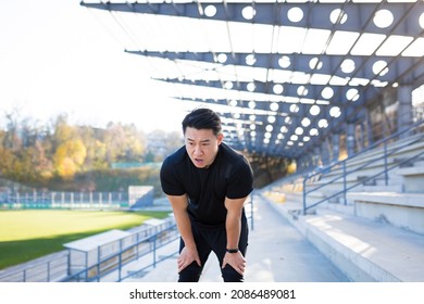 Asian Athlete Has Severe Shortness Of Breath After Training, Breathes Fast Heartbeat, After Running Training