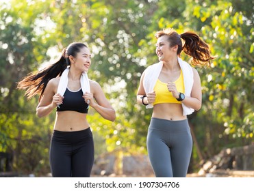 48,801 Couple Jogging Images, Stock Photos & Vectors 