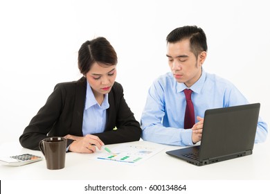 Asian Business People Talking Together With Laptop Isolated White Background. For Performance Review, Business Review, Talk, Meeting, Conversation, Presentation, Decision, Risk, Career, Brain Storm.