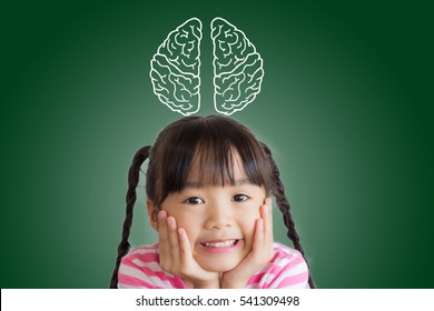 Asian Child Rest Her Chin On Her Hands And The Picture Of Brain On The Blackboard