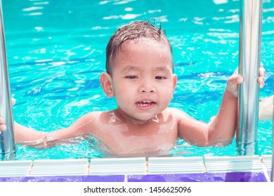 Asian Children Having Fun Swimming Pool Stock Photo 1456625096 ...