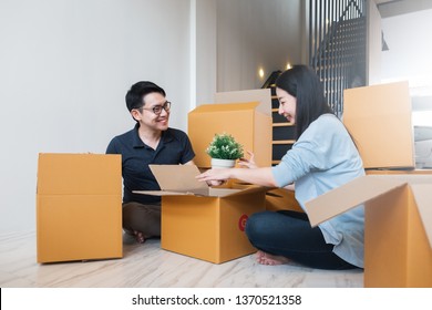 Young Beauty Girl Office Worker Losing Stock Photo 684862423 | Shutterstock