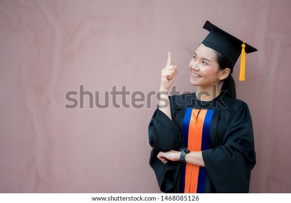 Asian female students graduated with a\
bachelor\'s degree from the\
university.
