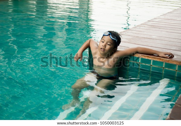 Girls Naked In Swimming Pool