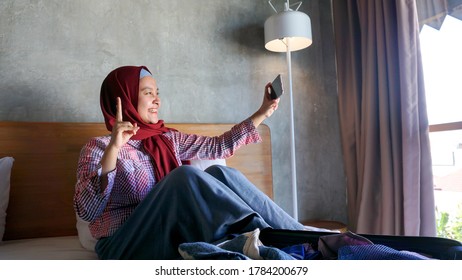 Asian Hijab Girl Selfie In The Bedroom