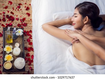 Asian Lady Relax With Masage And Spa In Resort, This Photo Can Use For Skin Care, Spa, Massage, Healthy, Holiday And Relax Concept