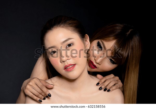 Asian Lesbians 18