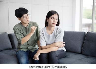 Asian LGBT Lesbian Couple Reconcile With Her Girlfriend After An Argument