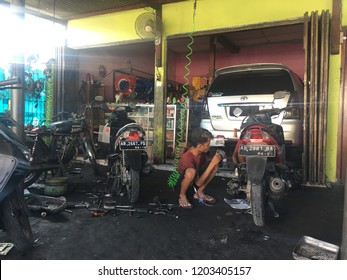 two wheeler repair shop near me