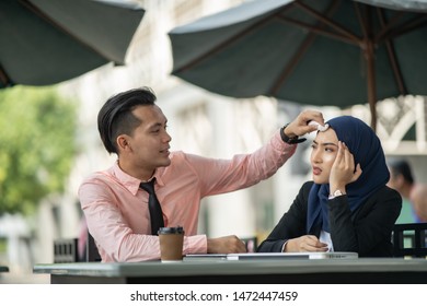 Asian Man Swap A Sweat Dripping At The Allergic Woman Face