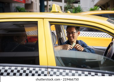 1,060 Chinese taxi driver Images, Stock Photos & Vectors | Shutterstock