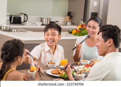 1,281 Family having rice Images, Stock Photos & Vectors | Shutterstock