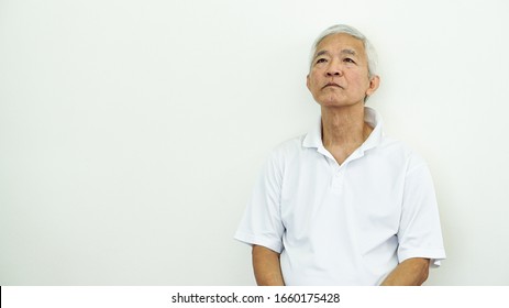 Asian Senior Elder Hopeless After Economic Break Down From Covid-19 Outbreak No Money And Loose Job