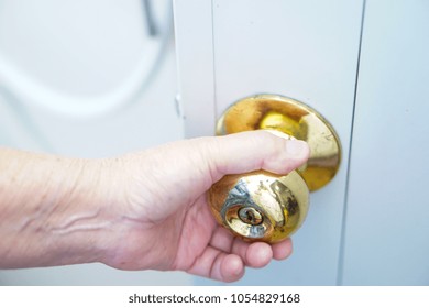 Asian Senior Or Elderly Old Lady Woman Patient Open The Bathroom Door In Nursing Hospital : Healthy Strong Medical Concept 
