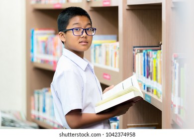 3,980 Indian library Stock Photos, Images & Photography | Shutterstock